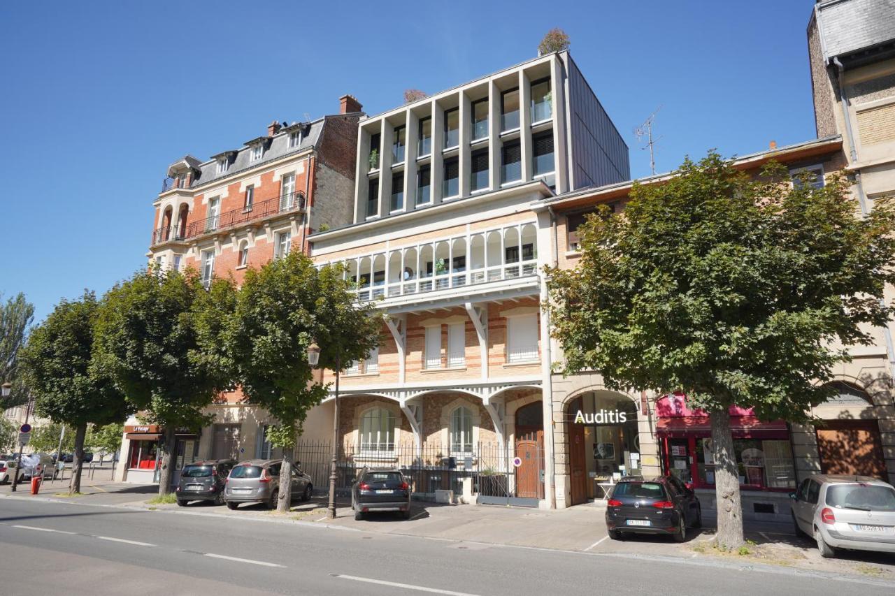Les Suites 7 Anges - Parking, Vue Cathedrale & Centre Historique ランス エクステリア 写真