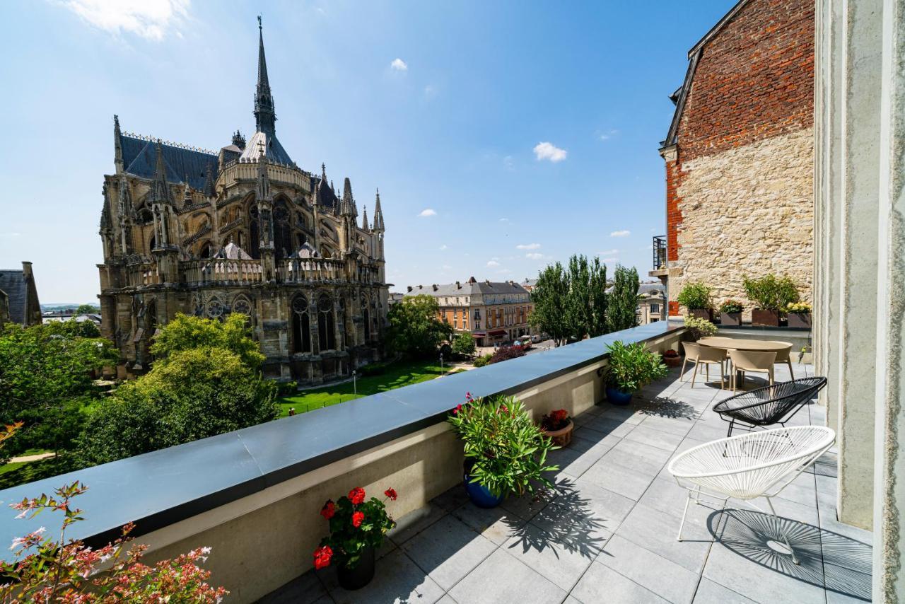 Les Suites 7 Anges - Parking, Vue Cathedrale & Centre Historique ランス エクステリア 写真