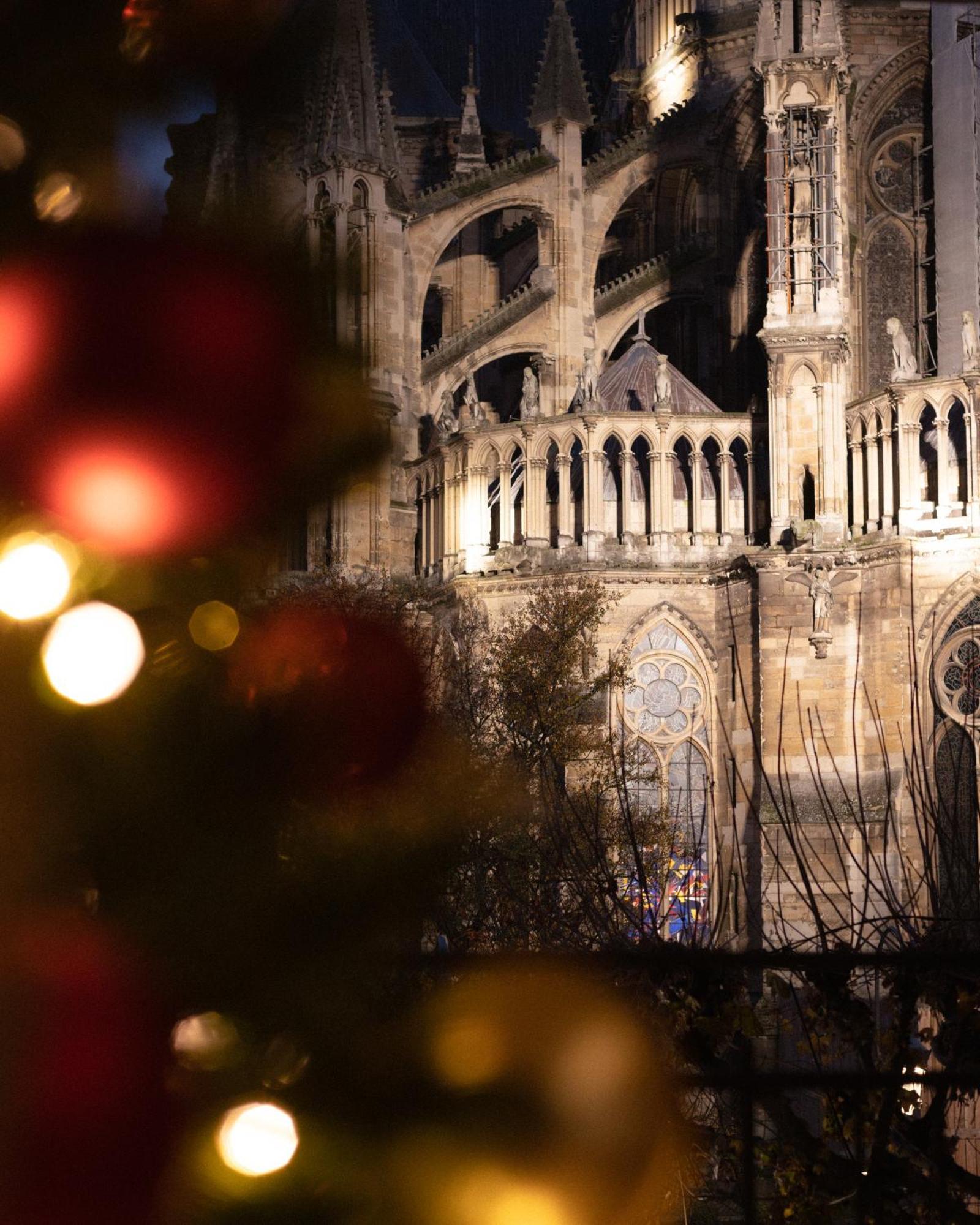 Les Suites 7 Anges - Parking, Vue Cathedrale & Centre Historique ランス エクステリア 写真