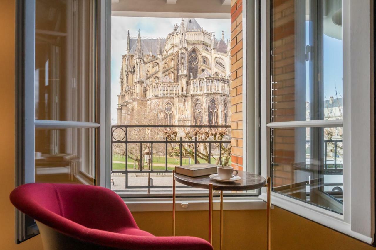Les Suites 7 Anges - Parking, Vue Cathedrale & Centre Historique ランス エクステリア 写真